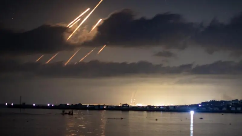 إيران تعلن: لن نتفاوض أثناء تعرضنا للهجوم