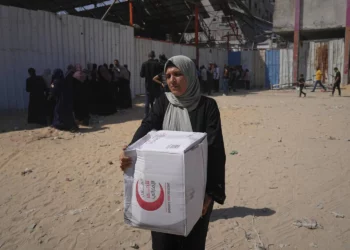 غزة-مباشر: دخول أول شاحنة طبيّة الى القطاع منذ مطلع مارس