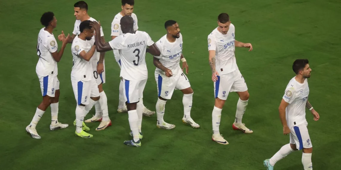 كرة القدم: الهلال السعودي ينتصر ويعبرلثمن نهائي كأس العالم