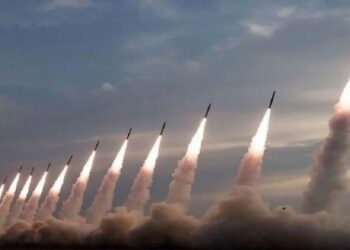 إيران: إطلاق دفعة جديدة من الصواريخ باتجاه اسرائيل