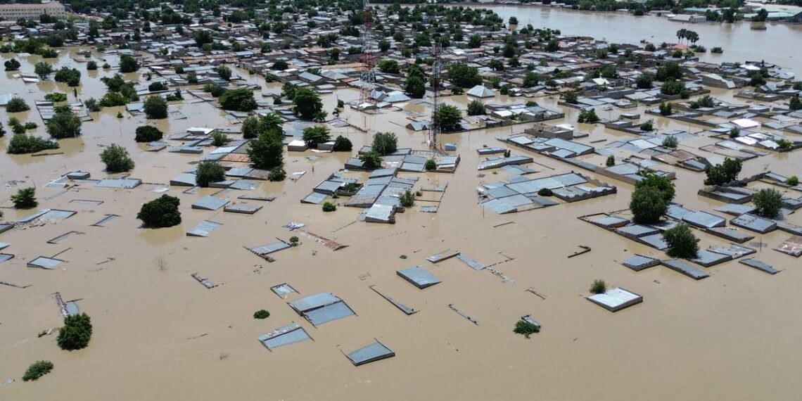 نيجيريا: حصيلة الفيضانات ترتفع الى 200 قتيل ومائات المفقودين