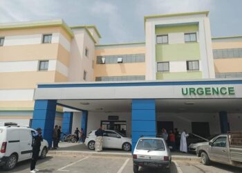 القصرين: وزارة الصحة تدين بشدّة الاعتداء الذي طال الاطار الطبي وشبه الطبي والعملة بقسم الاستعجالي بالمستشفى الجهوي