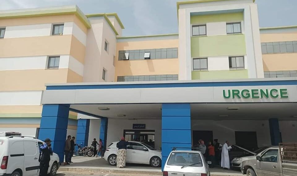 القصرين: وزارة الصحة تدين بشدّة الاعتداء الذي طال الاطار الطبي وشبه الطبي والعملة بقسم الاستعجالي بالمستشفى الجهوي