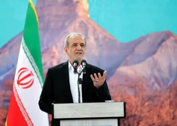 الرئيس الايراني لن ننتهك وقف إطلاق النار إذا احترمته إسرائيل