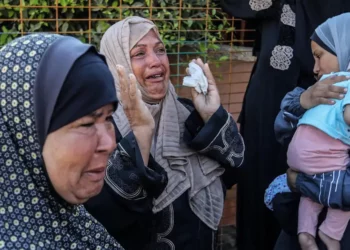 غزة-مباشر: استشهاد 31 فلسطينيّا في قصف لطائرات حربية اسرائيلية