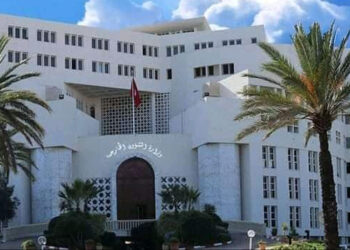الخارجية: التونسيون في إيران بخير وأية امكانية للترحيل حاليا ستكون عبر المجال البري