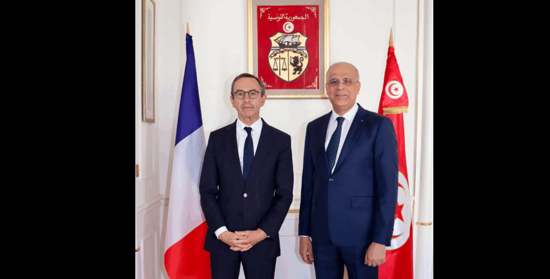 جريمة قتل هشام : سفير تونس بباريس يستقبل وزير الداخلية الفرنسي