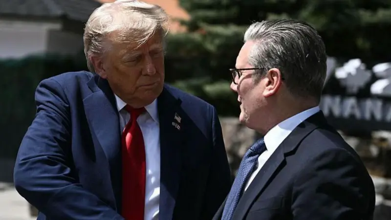 ايران/اسرائيل: رئيس الوزراء البريطاني يطالب ترامب بالتراجع عن القيام بعمل عسكري