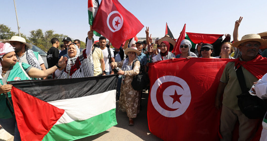 قافلة الصمود تتعرّض إلى عملية حصار ممنهج وتجويع وتهديد