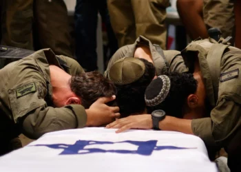 مباشر-غزة: مقتل 3 جنود اسرائيليين وإصابة ضابط في كمين ل”حماس”