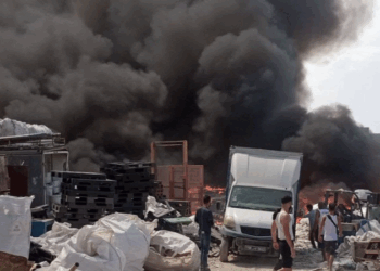 بوحجر-المنستير: الحماية المدنية تسيطر على حريق مصنع جمع  حفاظات الأطفال دون تسجيل أضرار بشرية