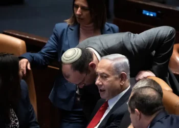 اسرائيل: حكومة  نتياهو على حافة الانهيار بعد سلسلة استقالات