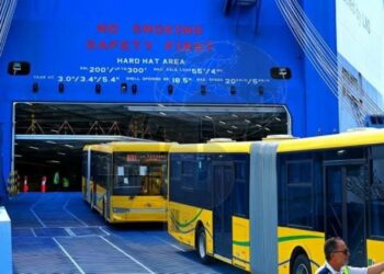 تونس تتسلم 189 حافلة كدفعة ثانية واخيرة ضمن صفقة من 300 حافلة جديدة من الصين