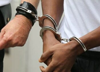 القصرين: بطاقات إيداع في حقّ 4 أشخاص اعتدوا على قسم الاستعجالي وطاقمه الطبي