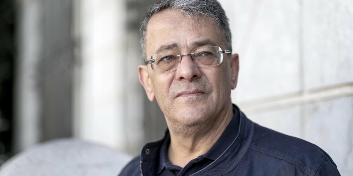 إحالة المحامي احمد صواب على الدائرة الجنائية لقضايا الإرهاب