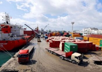 اقتصاد: تفاقم عجز تونس التجاري ليصل إلى 9.900 مليار دينار