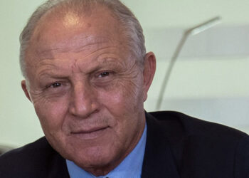 تأخير النظر في القضية المرفوعة ضدّ رضا شرف الدين