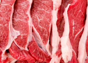 رئيس الغرفة الوطنية للقصابين: 200 طن من اللحوم الحمراء متوفرة لدى شركة اللحوم
