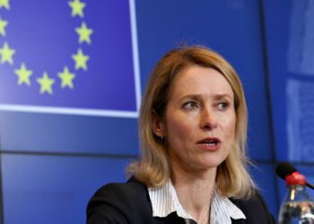 غزة-مباشر: الاتحاد الأوروبي يقول إن الحرب ليست الحلّ