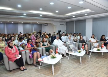 عيد المرأة: إسناد جائزة زبيدة بشير للكاتبات النسائية 2024