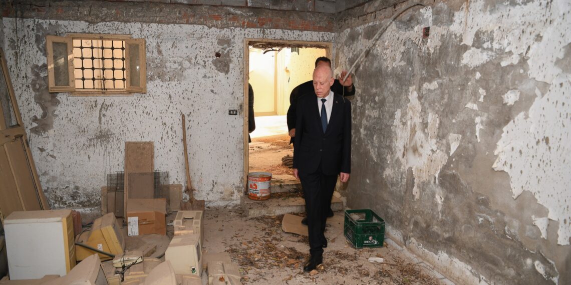 سعيّد في زيارة غير معلنة للمبني الذي سيكون مقرا للمجس الأعلى للتربية