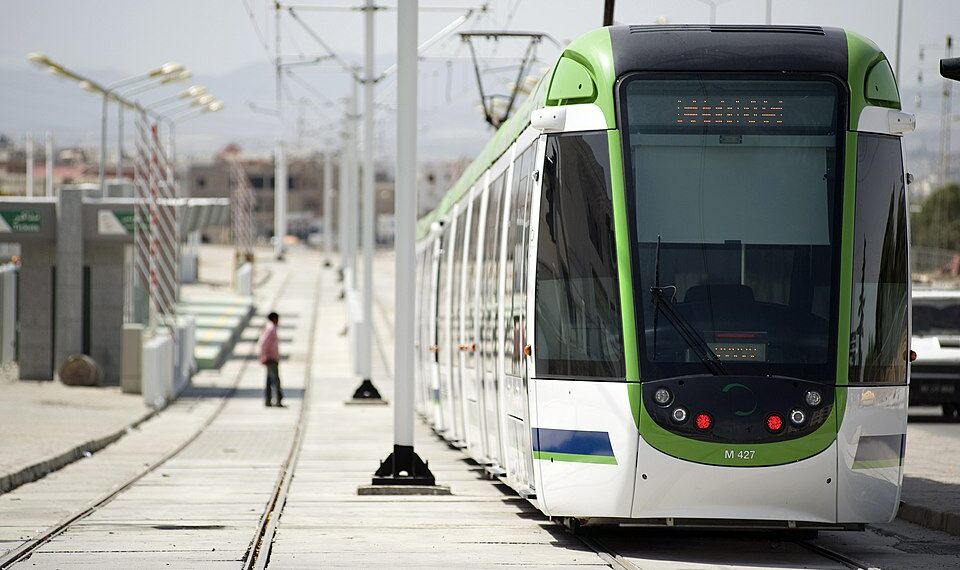 نقل تونس: إلقاء القبض على مسافر حاول الاعتداء على سائق المترو