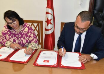 لتسهيل ابناء العائلات المعوزة على الكتب…اتفاقية بين التضامن الاجتماعي والمركز البيداغوجي