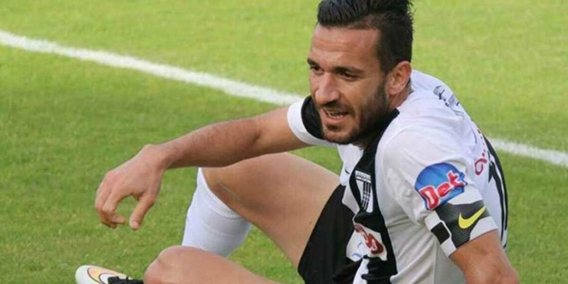 كرة القدم: الصفاقسي يعلن تعاقده مع لاعبه السّابق علي معلول