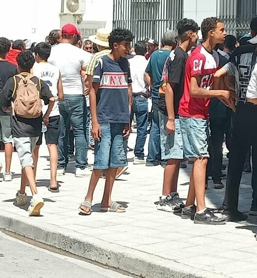 اتحاد الشغل يعلن تعرّض مقره إلى هجوم من مجموعات إجرامية