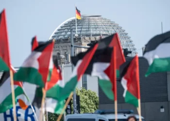 في استطلاع رأي: غالبيّة الألمان تؤيد الإعتراف بدولة فلسطين