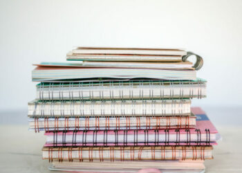 تونس-بن عروس-سوسة: حجز 22392 كراسا بين مدعم ونصف مصنّع