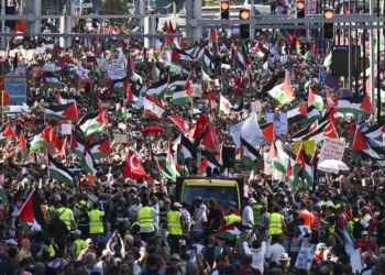 بلجيكيا: تظاهر عشرات الآلاف في بروكسال تضامنا مع الفلسطينيين