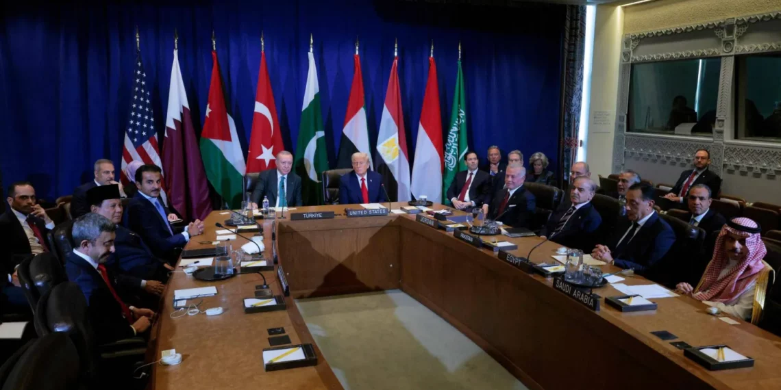 تفاصيل خطّة ترامب: لا تهجير من غزة وانسحاب اسرائيلي تدريجي