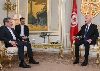 رئيس الجمهورية يستقبل وزير خارجية الجمهورية الإسلامية الإيرانية