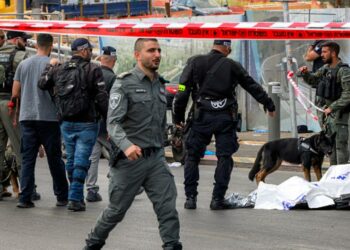 عملية إطلاق نار بالقدس: مصرع 7 اسرائيليين وإصابة 12 آخرين