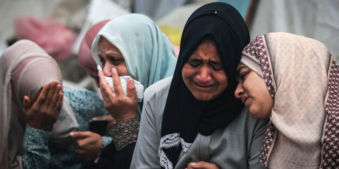 غزة-مباشر: استشاد 100 شخص في المجازر الاسرائلية اليوم