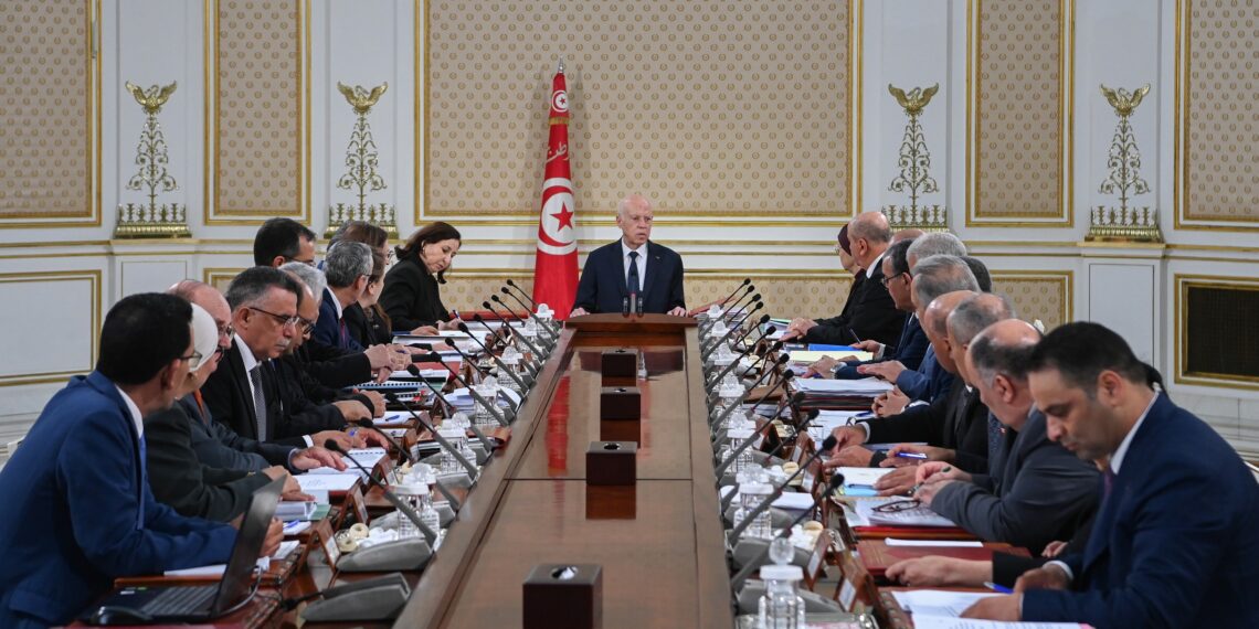 رئيس الجمهوريّة يشرف على اجتماع مجلس الوزراء