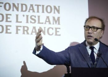 إشارات أحمد الحمرني: منابر الإفتاء