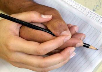 ولايات الشّمال الغربي والوسط في الصّدارة…680 ألف تونسي أميّون