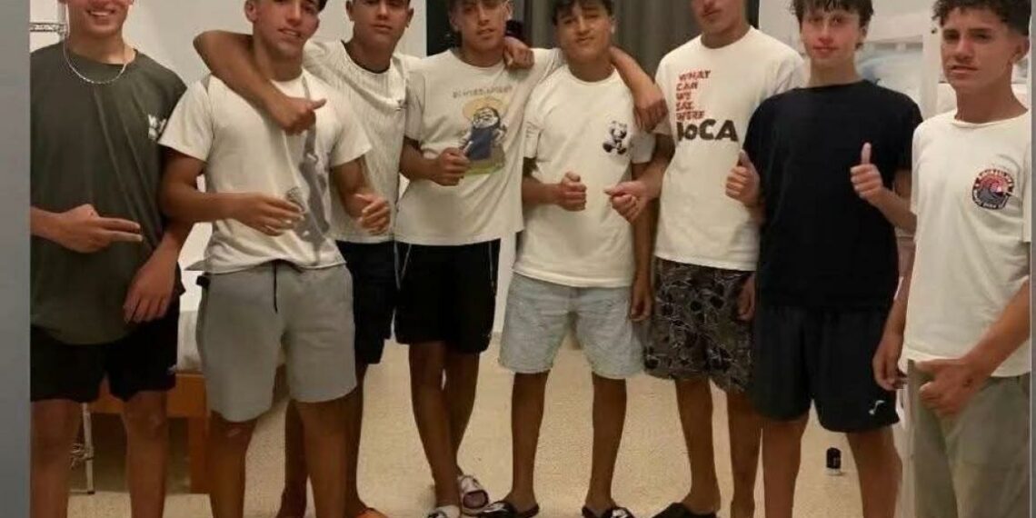 الجزائر: سبعة شبّان قصّر”يحرقون” الى اسبانيا في قارب مسروق