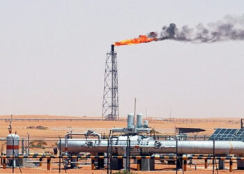 وزارة الصناعة: مشروع لحفر 10 آبار جديدة بالبرمة لإنتاج النفط والغاز