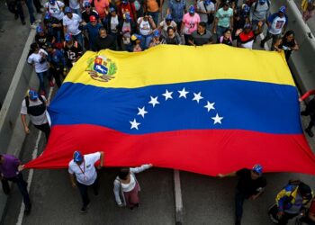 بعد أيام من منح جائزة نوبل لزعيمة المعارضة الفنزويلية: فنزويلا تغلق سفارتها في أوسلو