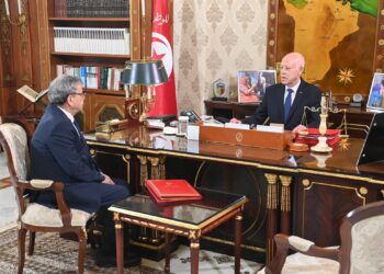رئيس الجمهورية يؤكّد على دور البنك المركزي في دعم الإقتصاد الوطني