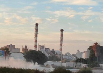 أطراف سياسية ومنظمات تدعو السلطات بالتسريع في إيجاد حل للمشكل البيئي بقابس