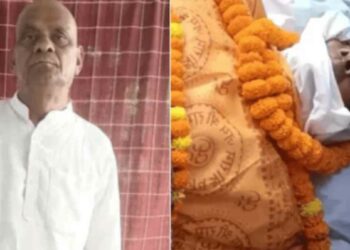 رجل هندي يزيف وفاته ليرى من سيحضر جنازته