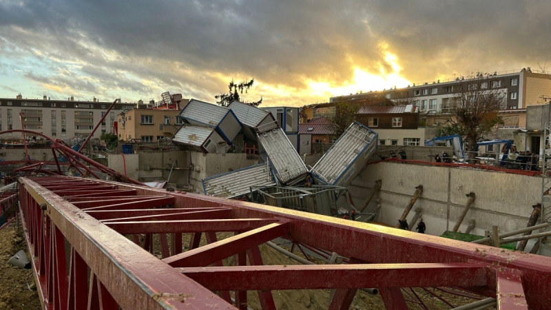 باريس: قتيل وتسعة جرحى بسبب إعصار ضرب مناطق شمال العاصمة الفرنسية