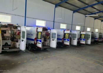 وزارة الصحة تسلم 7 سيارات إسعاف لأقسام إستعجالية بعدد من الجهات