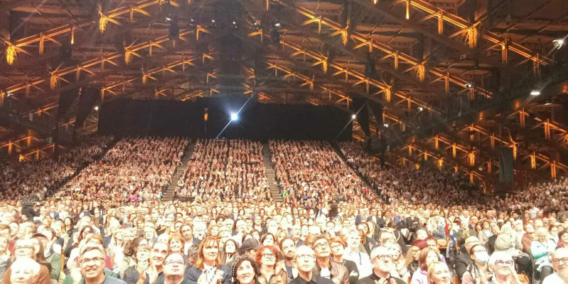 فرنسا : انطلاق الدورة ال17 لمهرجان ″لوميار ″