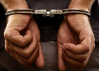 لشبهات احتكار ومضاربة وتلاعب في الأسعار: إدانة تسعة “هبّاطة ” بأحكام سجنية وخطايا مالية