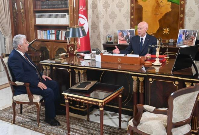 رئيس الدّولة يسدي تعليماته بضرورة تذليل كافة العقبات ومرافقة كلّ المشاركين في الشّركات الأهليّة